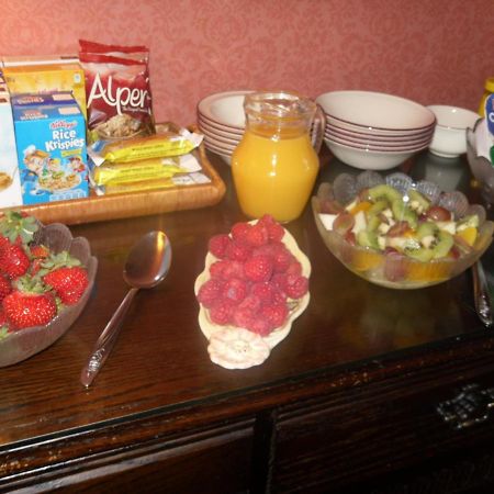 Ardfern Guest House Пърт Екстериор снимка