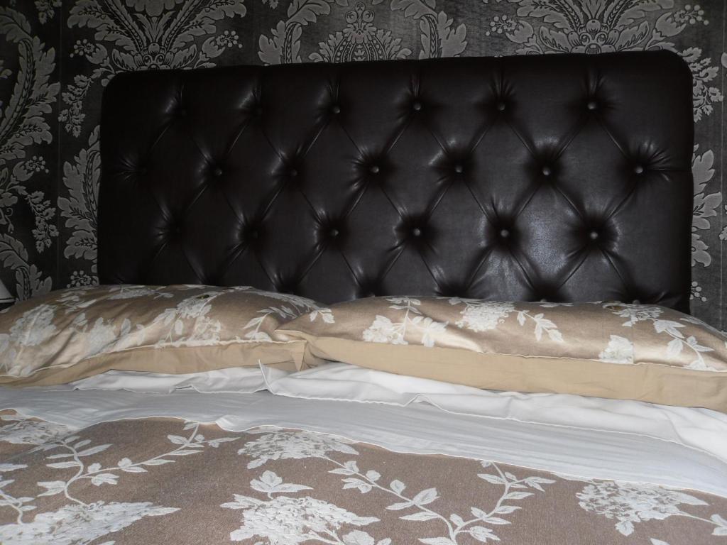 Ardfern Guest House Пърт Екстериор снимка